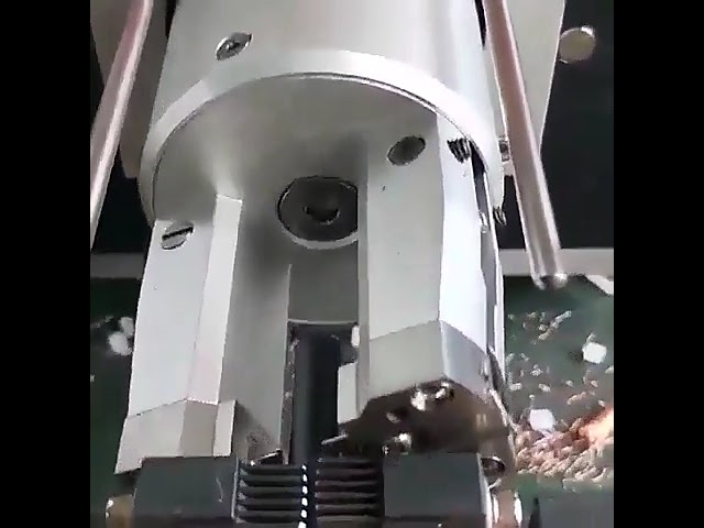 Otomatik Koaksiyel Kablo Sıyırma Makinesi | Hassas ve Hızlı Tel Soyma