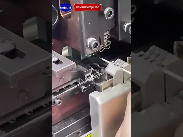 Yarı Otomatik Yeni Enerji Servo Kablo Pabuç Sıkma ve Sıyırma Makinesi