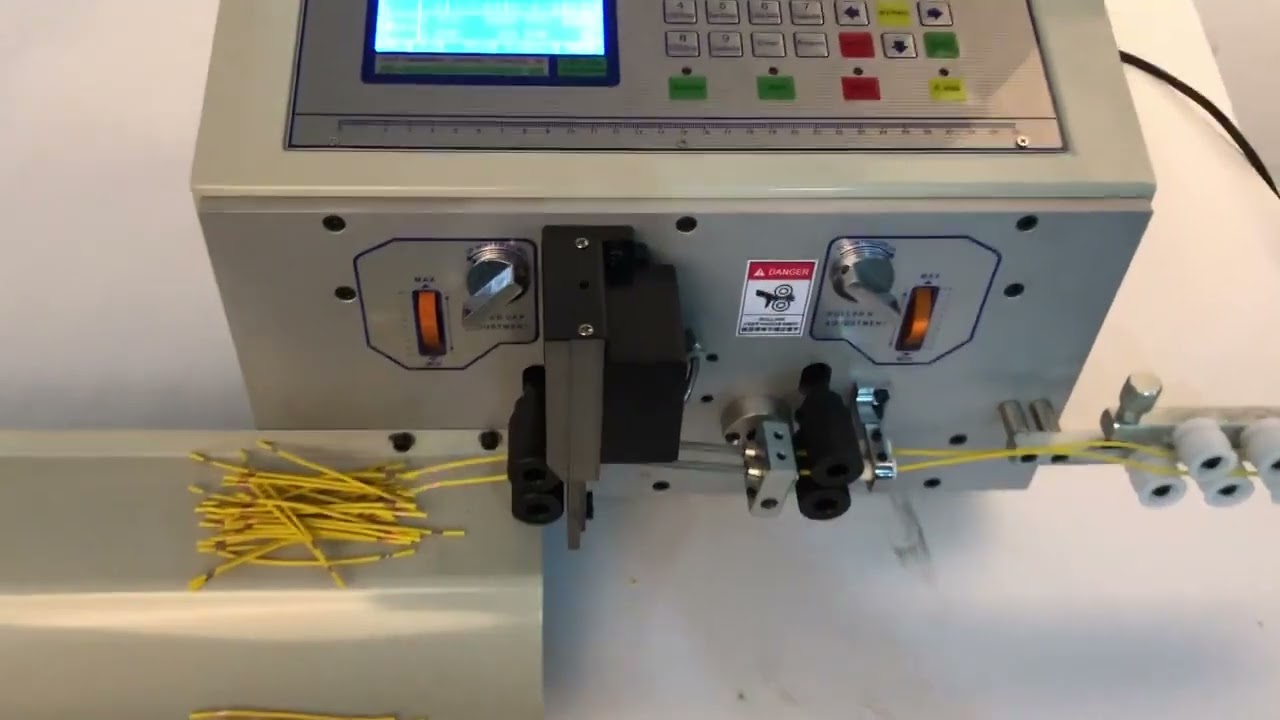 Dokunmatik Ekranlı Otomatik Kablo Kesme Sıyırma ve Soyma Makinesi | Tek/Çift Telli 0,1-6m