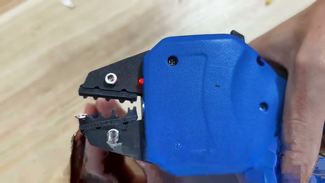 Mini Elektrikli Terminal Pres Makinesi – Taşınabilir ve Pratik