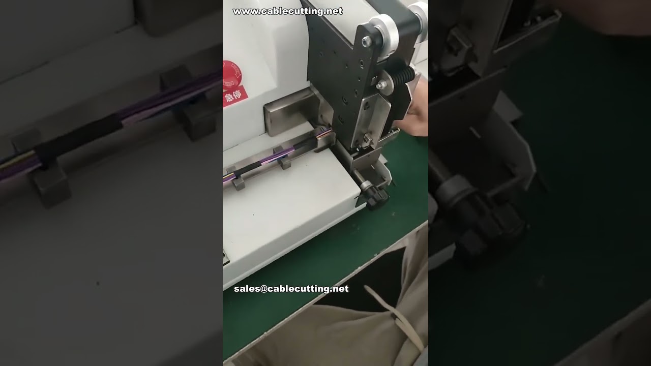 30mm Geniş PVC Bant Kullanan Otomatik Makine | Fabrika Atölye Sahnesi