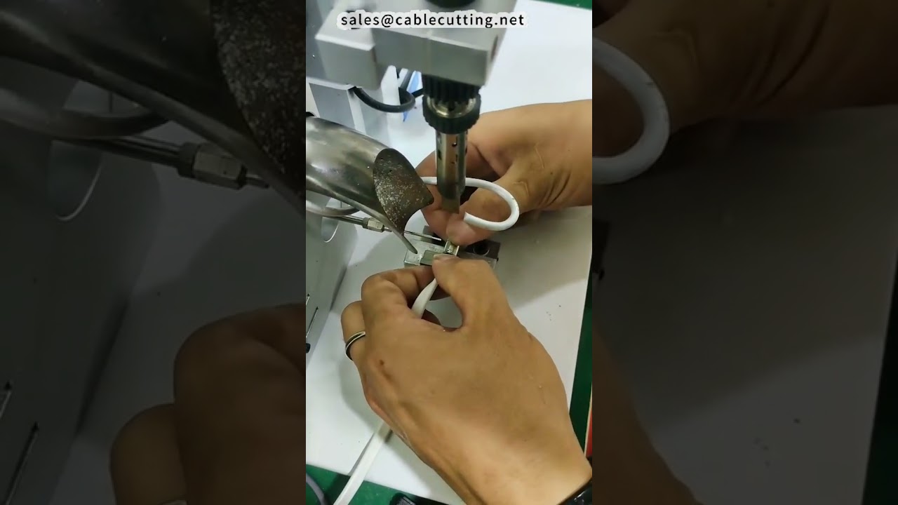 Farklı Boyutlardaki DC Fişler İçin Evrensel Lehimleme Makinesi