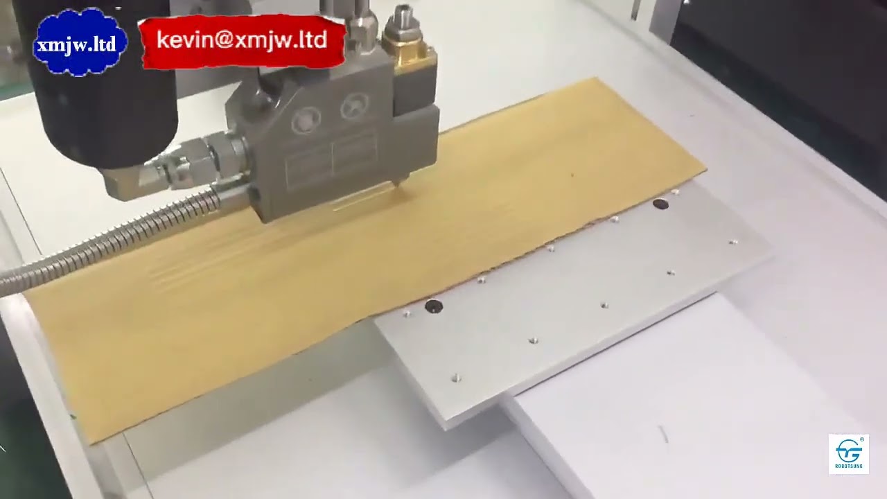 Sıcak Tutkal Dağıtma Robotu – Otomatik Yapıştırma Makinesi