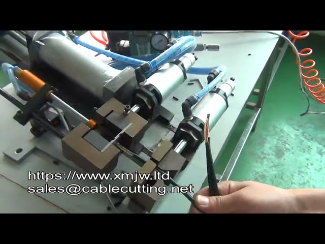 Semi Automatic Cable Stripper Tool Pneumatic Electrical Wire Stripping Machine